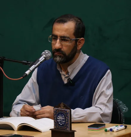 دکتر علیرضا منصوری
